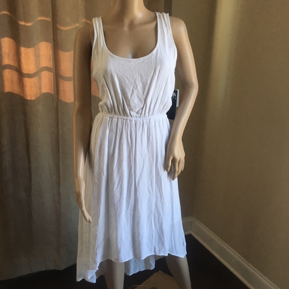 White Sleeveless Summer Dress